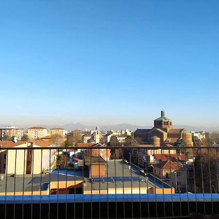 La Terrazza Su Monza Casa Vacanze Buitenkant foto